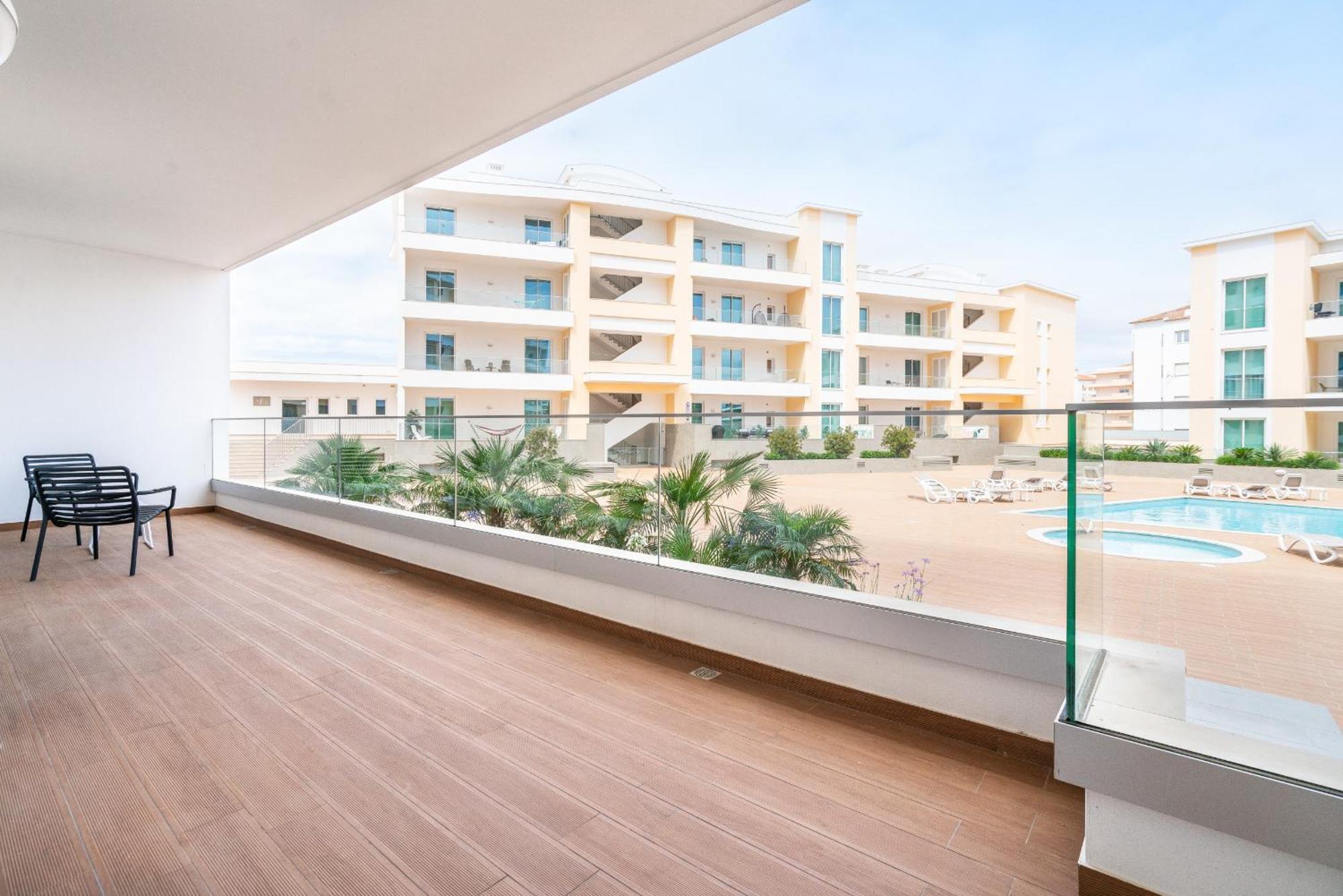 Marina View 4 With Pool By Homing Apartamento *
